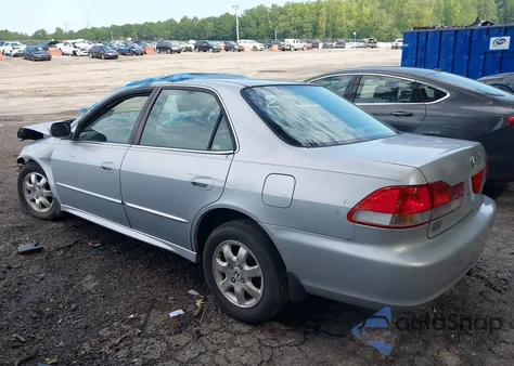 2002 Honda Accord 2.3 Ex from USA, damaged, VIN 1HGCG56612A049577
